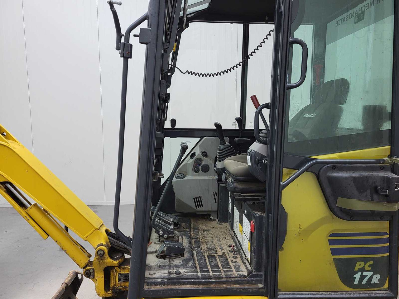 Komatsu PC 17R-S - Mini pelle: photos 5 Komatsu PC 17R-S - Mini pelle: photos 5
