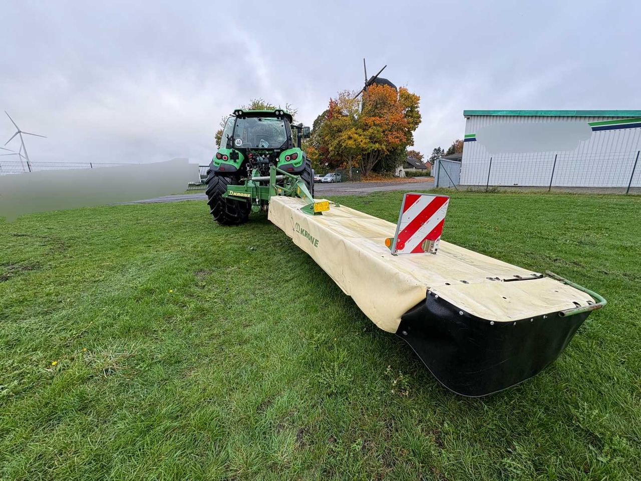 Krone EasyCut 400 - Broyeur/ Épareuse: photos 1 Krone EasyCut 400 - Broyeur/ Épareuse: photos 1