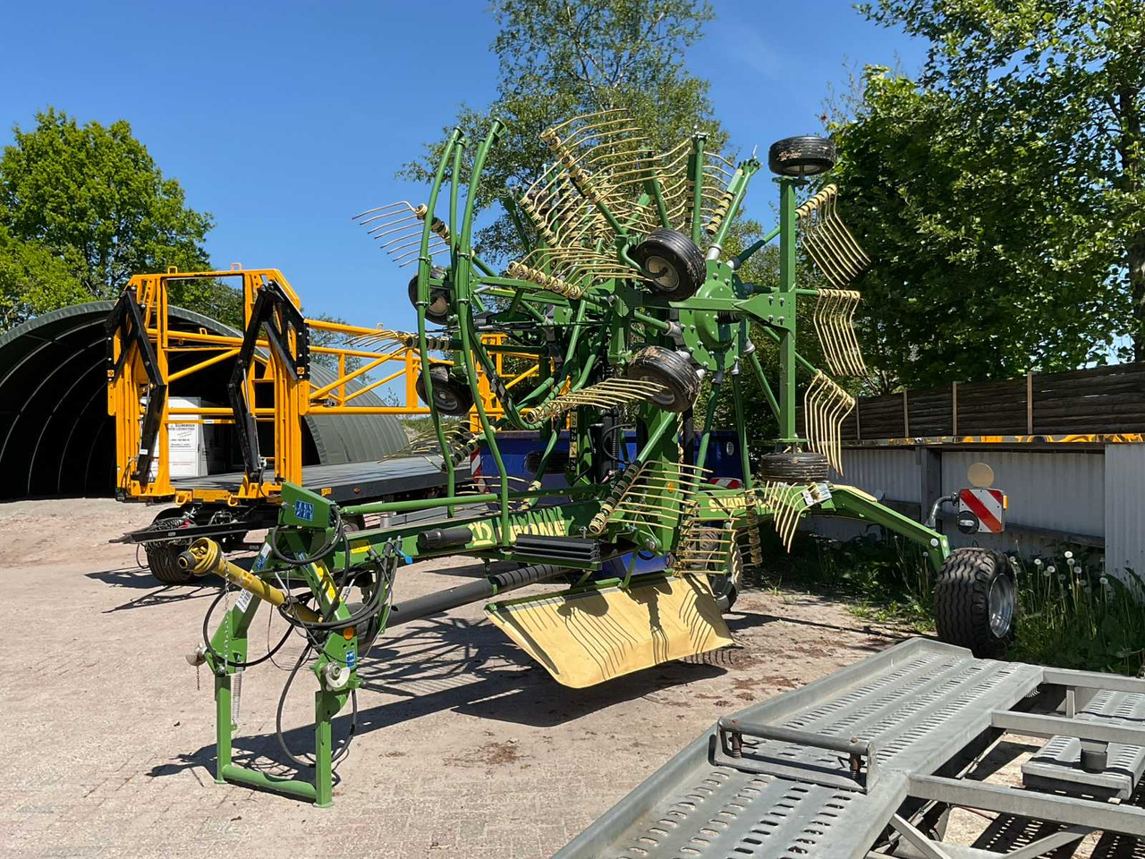 Krone KS203C1-Swadro TC 760 - Remorque agricole: photos 3 Krone KS203C1-Swadro TC 760 - Remorque agricole: photos 3