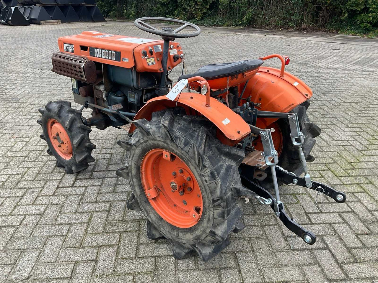 Kubota B7000 - Micro tracteur: photos 2 Kubota B7000 - Micro tracteur: photos 2