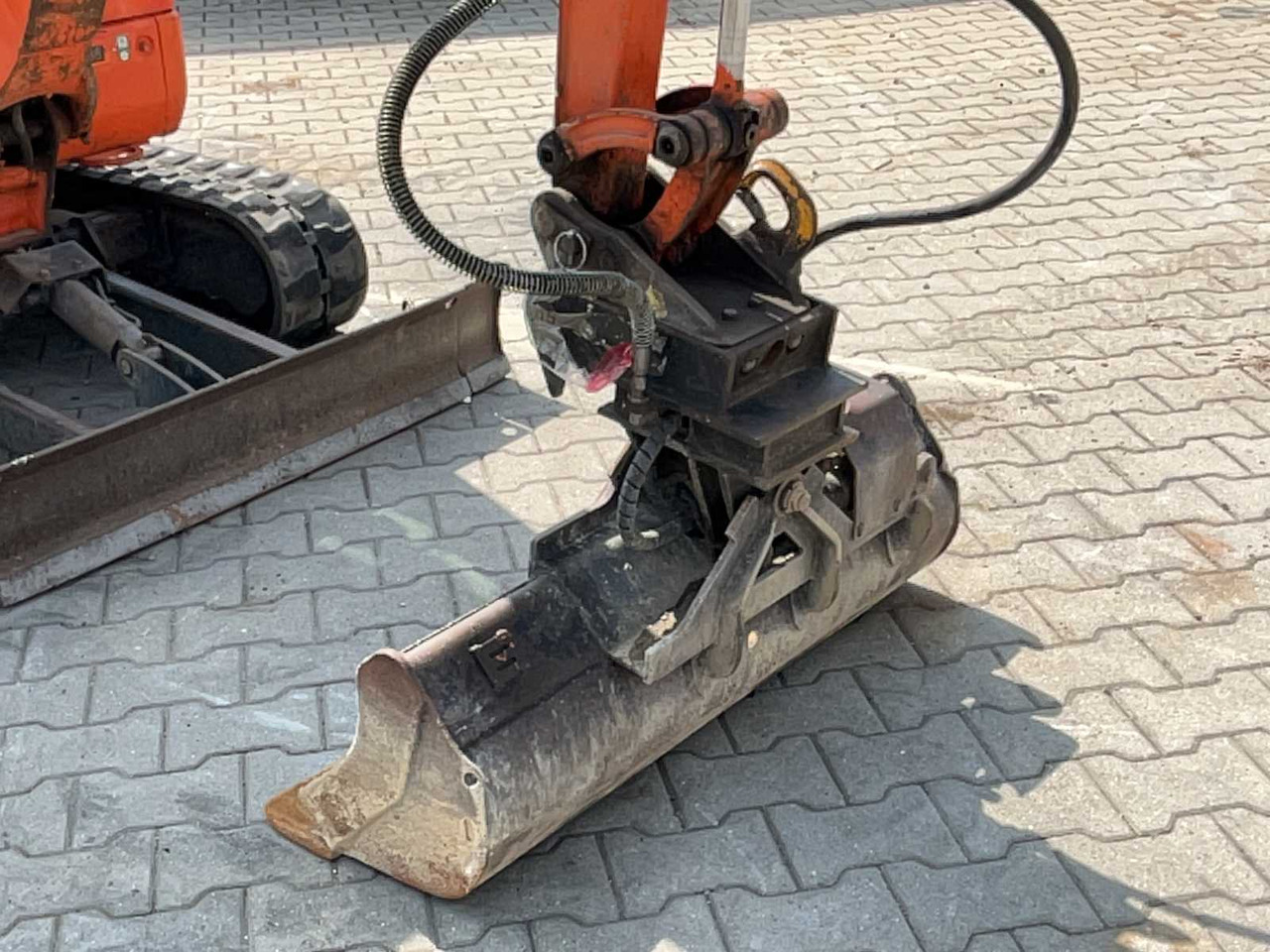 Mini pelle Kubota KX016-4: photos 15