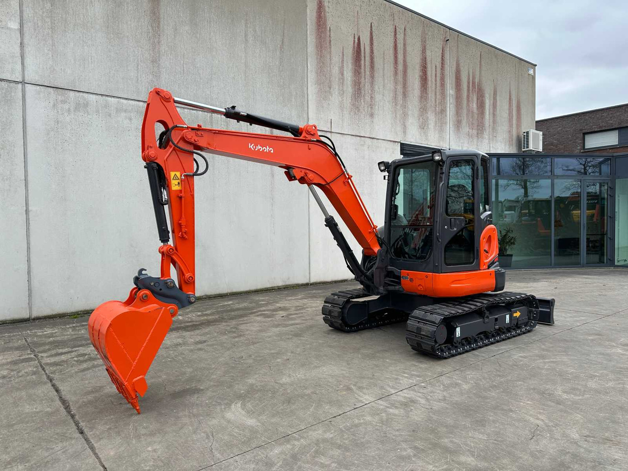 Kubota KX163-5 - Pelle sur chenille: photos 1 Kubota KX163-5 - Pelle sur chenille: photos 1