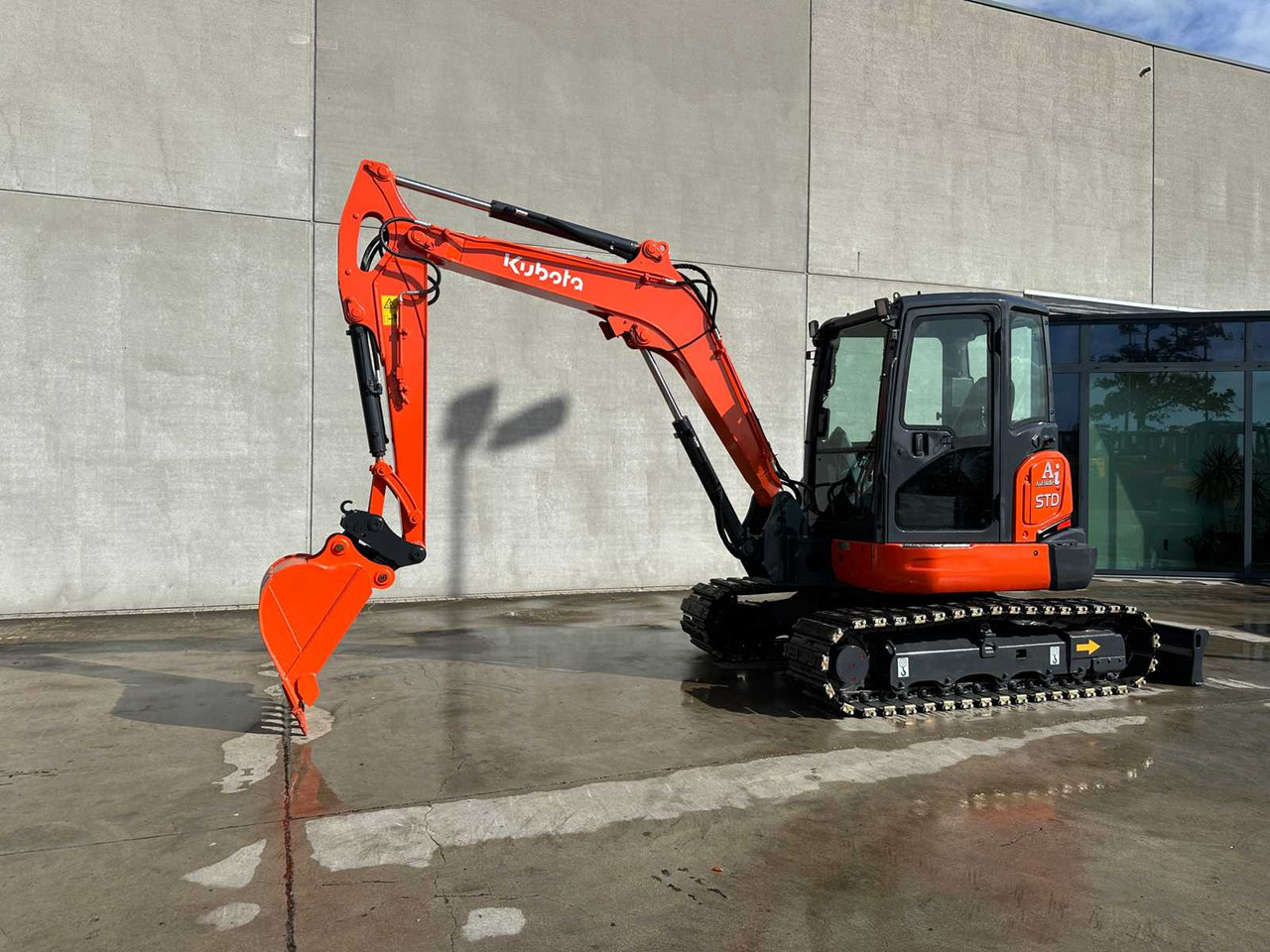Kubota KX165-5 - Pelle sur chenille: photos 1 Kubota KX165-5 - Pelle sur chenille: photos 1