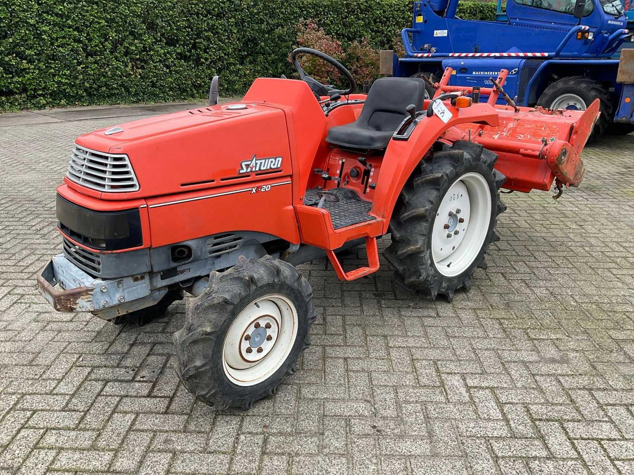 Kubota Saturn X-20 - Micro tracteur: photos 1 Kubota Saturn X-20 - Micro tracteur: photos 1