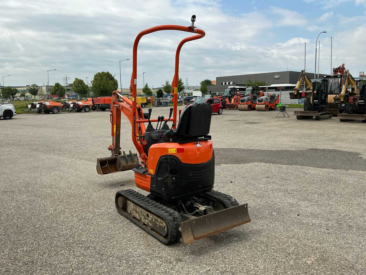 Kubota U10-3 - Mini pelle: photos 3 Kubota U10-3 - Mini pelle: photos 3