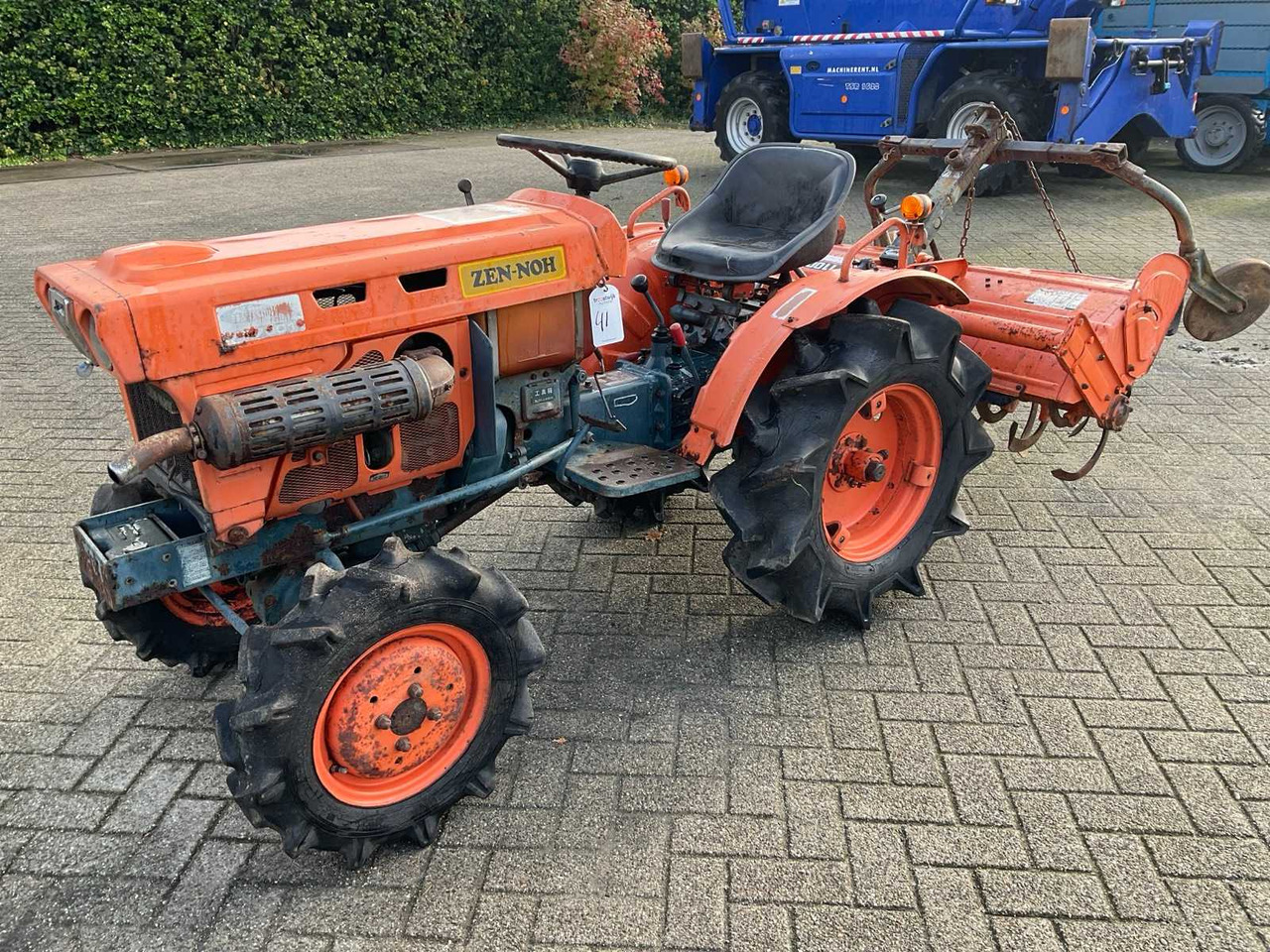 Kubota ZB7001 - Micro tracteur: photos 1 Kubota ZB7001 - Micro tracteur: photos 1
