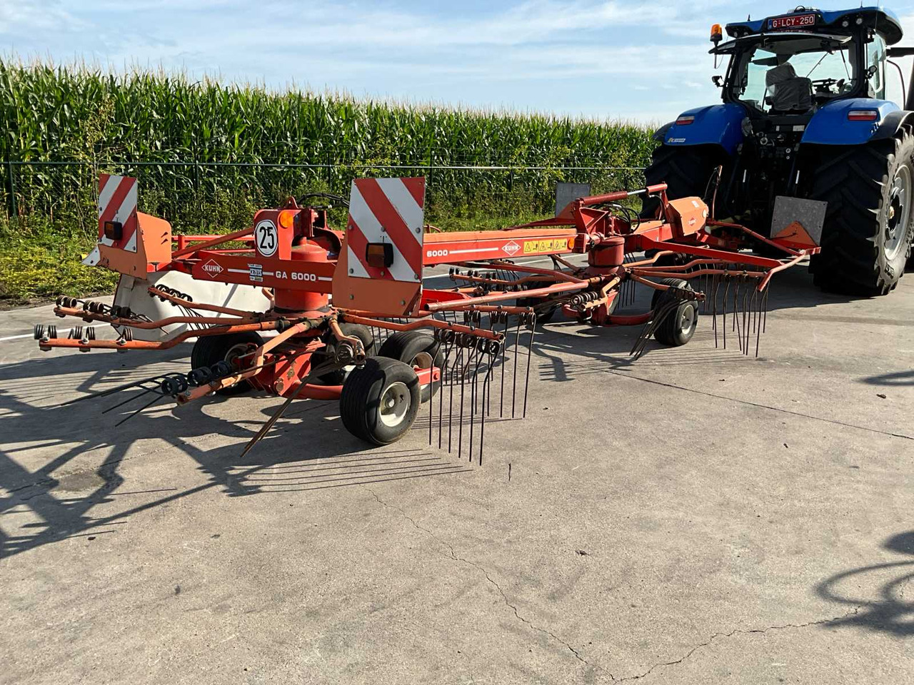Kuhn GA 6000 - Matériel de fenaison: photos 5 Kuhn GA 6000 - Matériel de fenaison: photos 5