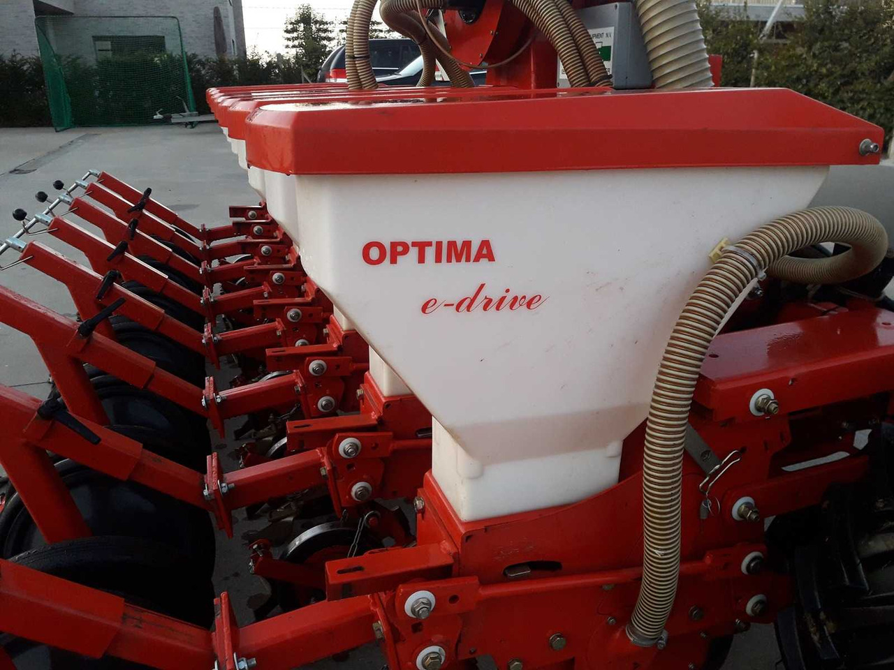 Kverneland Optima e-Drive - Semoir monograine: photos 4 Kverneland Optima e-Drive - Semoir monograine: photos 4