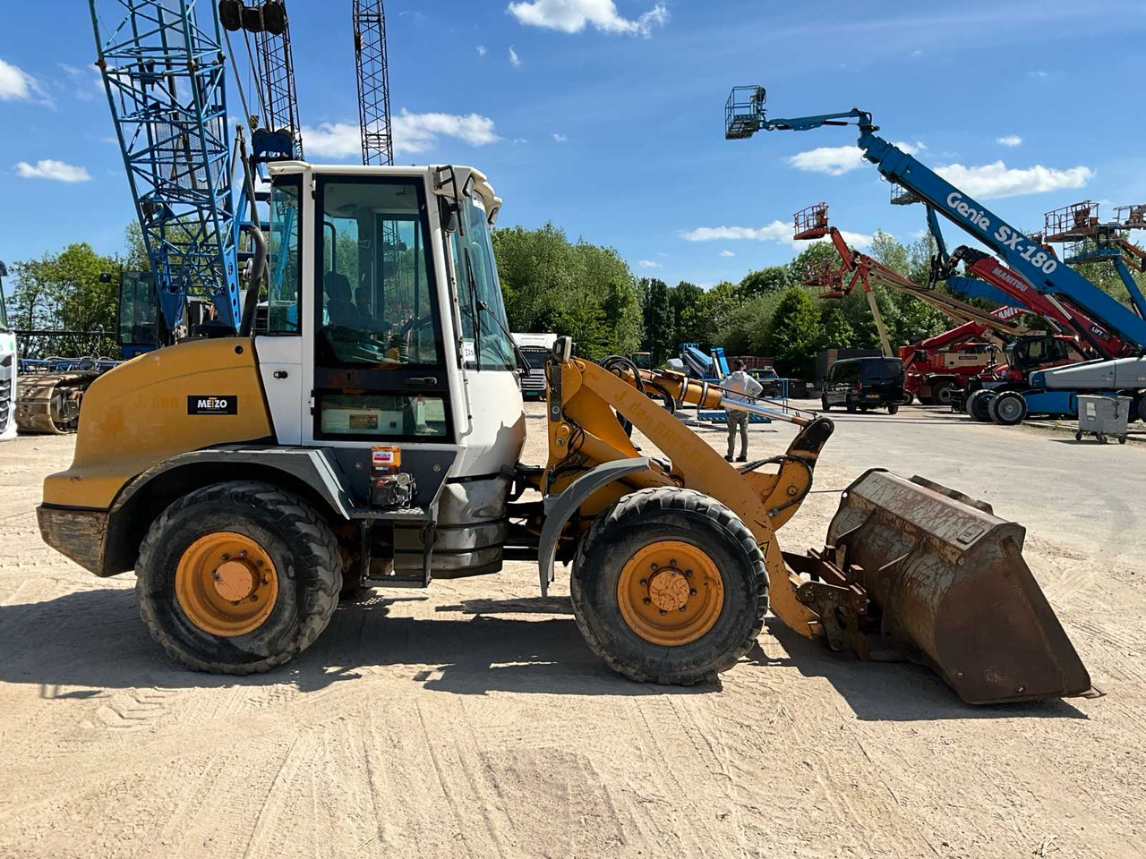 LIEBHERR L509 - Chargeuse sur pneus: photos 4 LIEBHERR L509 - Chargeuse sur pneus: photos 4