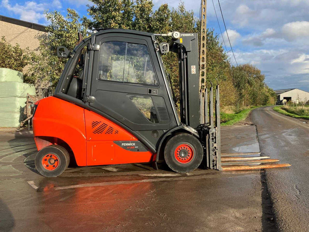 LINDE H35T-02 FORKLIFT TRUCK 2018 - Chariot élévateur: photos 4 LINDE H35T-02 FORKLIFT TRUCK 2018 - Chariot élévateur: photos 4
