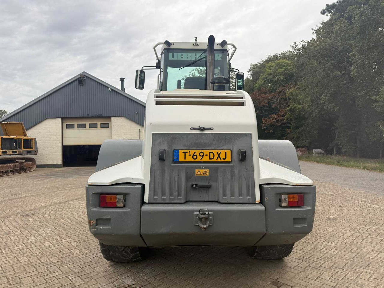 Liebherr LIEBHERR - L 538 - SHOVEL - Chargeuse sur pneus: photos 4 Liebherr LIEBHERR - L 538 - SHOVEL - Chargeuse sur pneus: photos 4