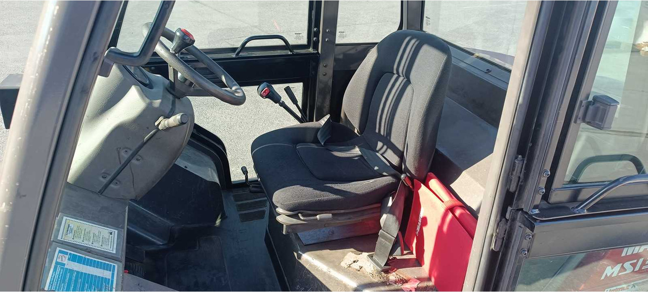 MANITOU - MSI 30 4ST3A - FORKLIFT TRUCKS - 2015 - Chariot élévateur: photos 5 MANITOU - MSI 30 4ST3A - FORKLIFT TRUCKS - 2015 - Chariot élévateur: photos 5