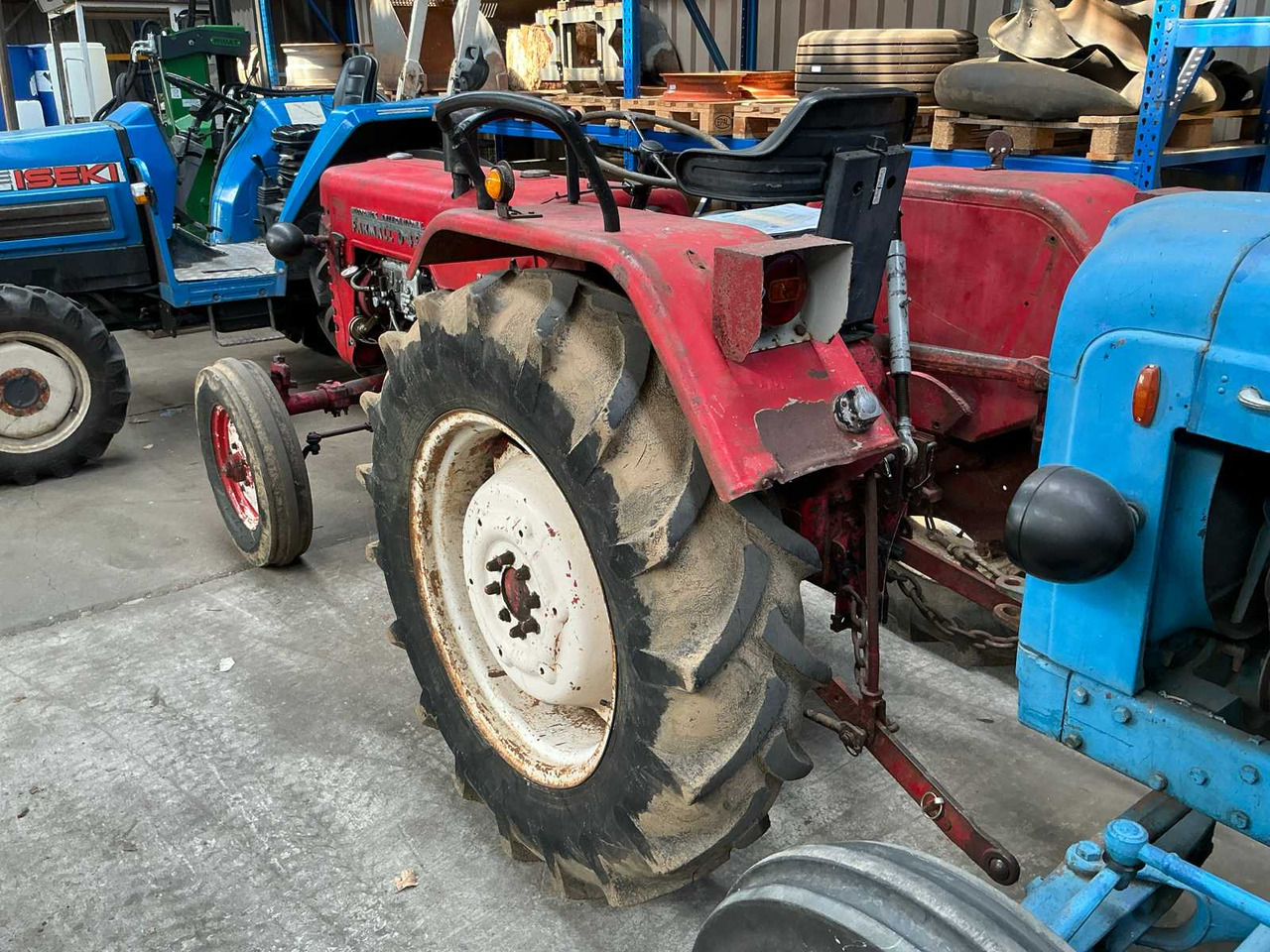 MC Cormick Farmall D430 - Micro tracteur: photos 2 MC Cormick Farmall D430 - Micro tracteur: photos 2
