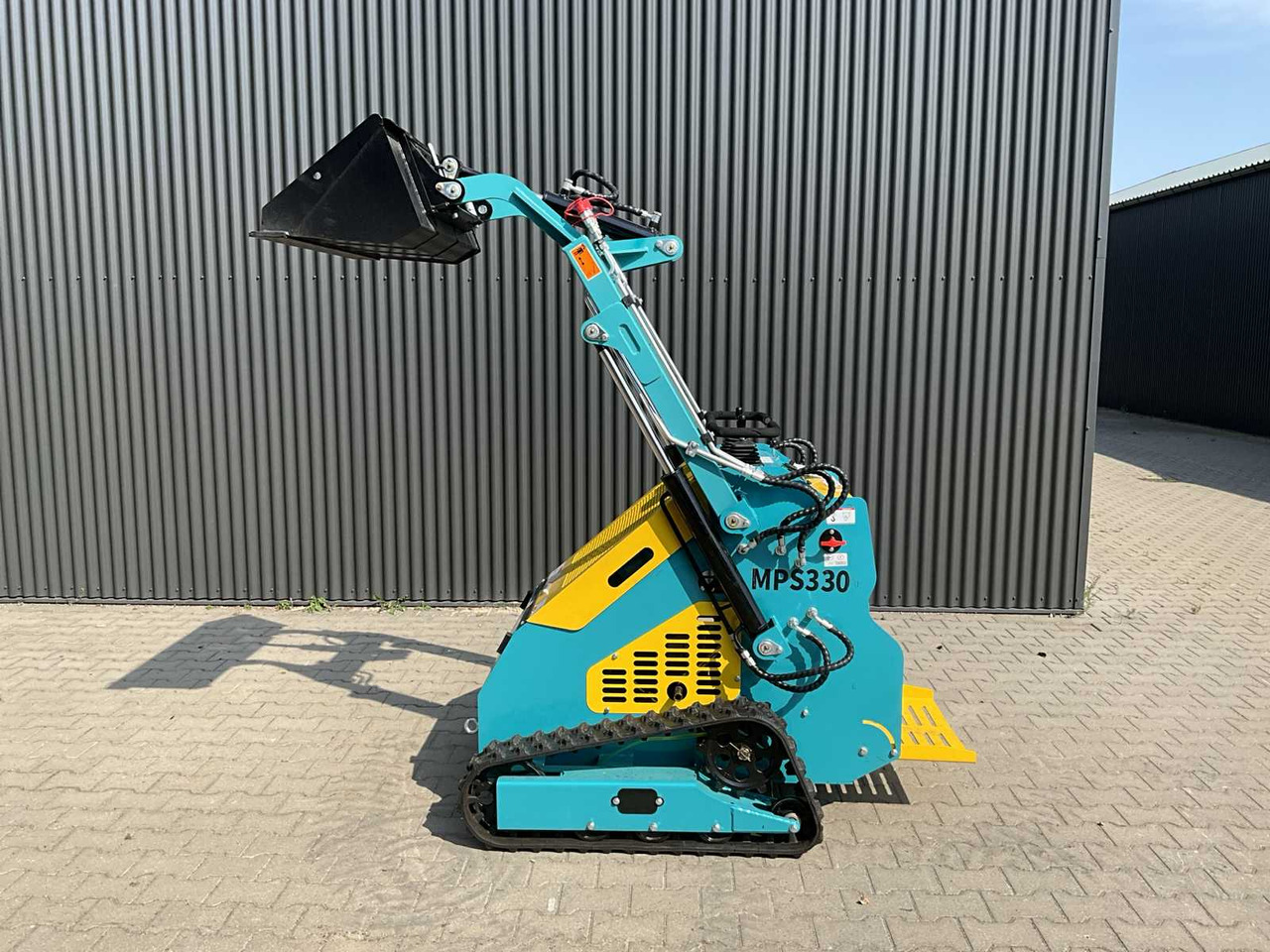 Mach Pro MP-S330 - Mini chargeuse: photos 1 Mach Pro MP-S330 - Mini chargeuse: photos 1