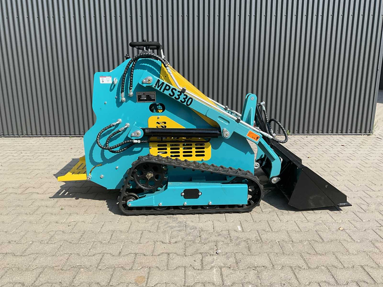 Mach Pro MP-S330 - Mini chargeuse: photos 5 Mach Pro MP-S330 - Mini chargeuse: photos 5