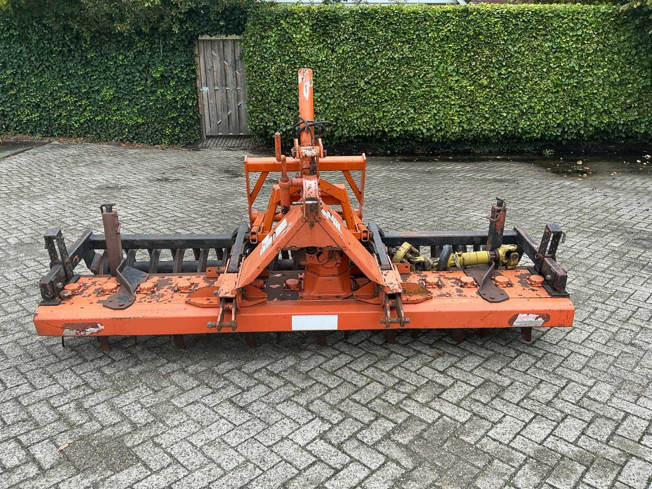 Maschio HB3000 - Herse rotative: photos 2 Maschio HB3000 - Herse rotative: photos 2