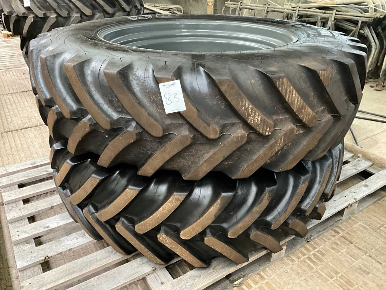 Michelin Spraybib - Pneus et jantes pour Tracteur agricole: photos 2 Michelin Spraybib - Pneus et jantes pour Tracteur agricole: photos 2