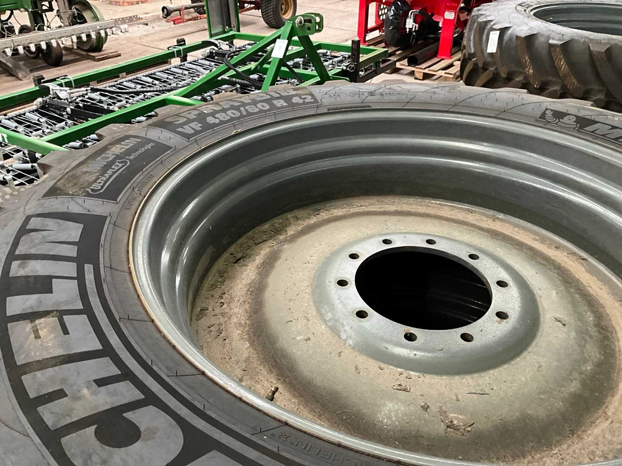 Michelin Spraybib - Pneus et jantes pour Tracteur agricole: photos 5 Michelin Spraybib - Pneus et jantes pour Tracteur agricole: photos 5