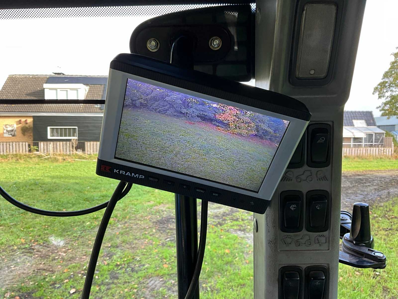 Tracteur agricole New Holland Boomer 50: photos 32