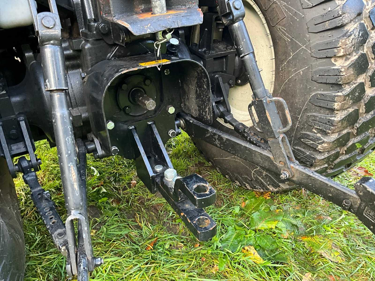 Tracteur agricole New Holland Boomer 50: photos 19