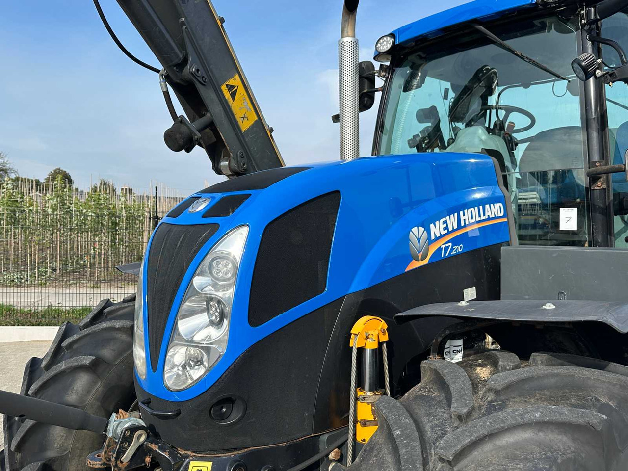 New Holland T7.210 - Tracteur agricole: photos 5 New Holland T7.210 - Tracteur agricole: photos 5