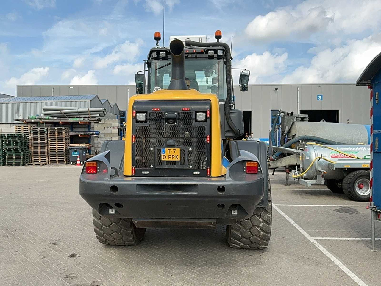 Chargeuse sur pneus New holland W170D: photos 7
