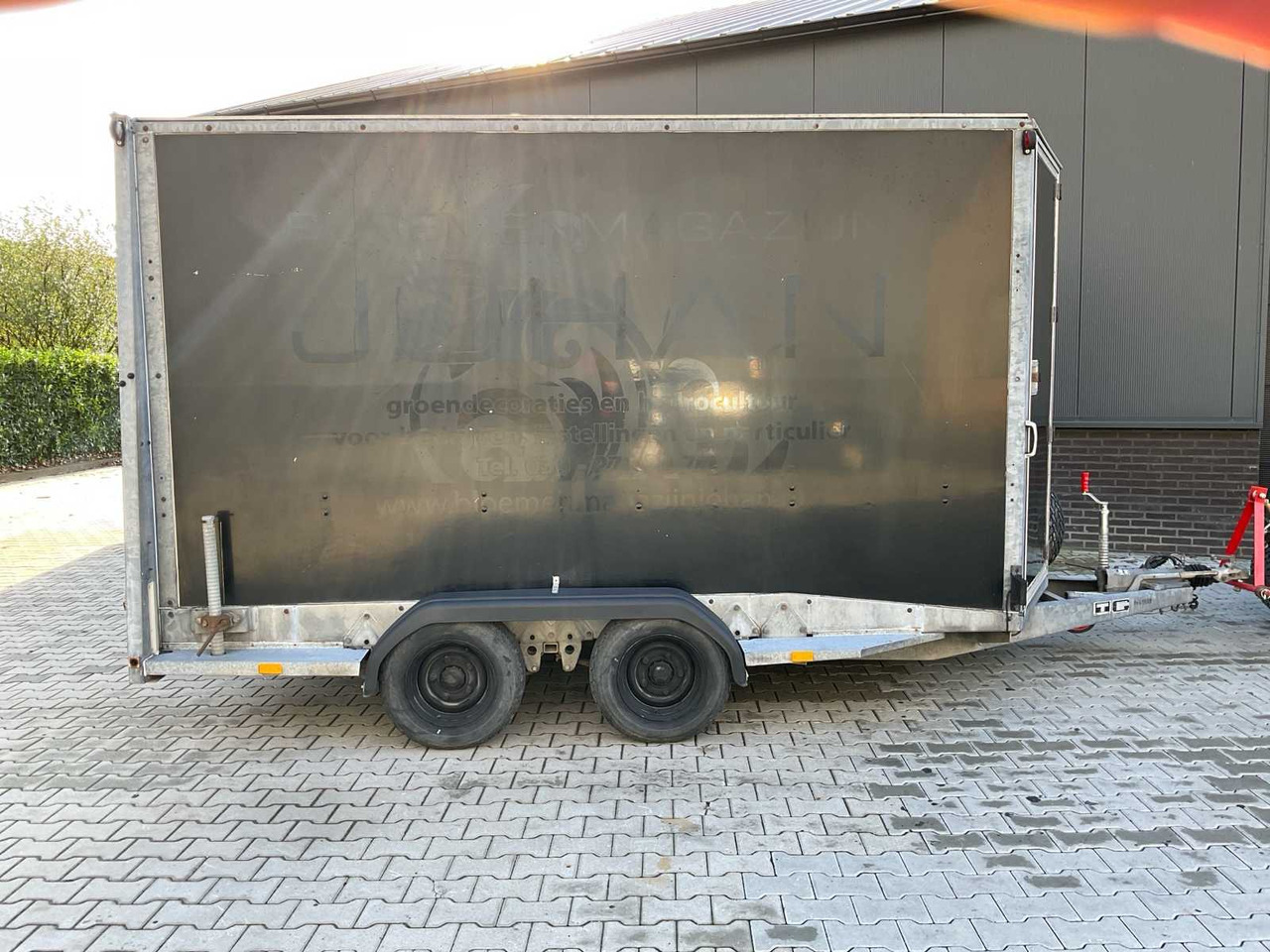 2003 IFOR WILLIAMS TRAILERS BV126G BOX TRAILER - Remorque: photos 4 2003 IFOR WILLIAMS TRAILERS BV126G BOX TRAILER - Remorque: photos 4