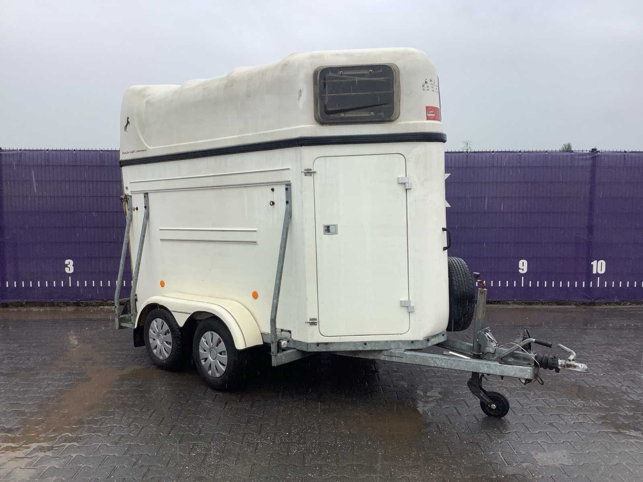 FIVE STARS - 2000 - HORSE TRAILER - Remorque: photos 2 FIVE STARS - 2000 - HORSE TRAILER - Remorque: photos 2