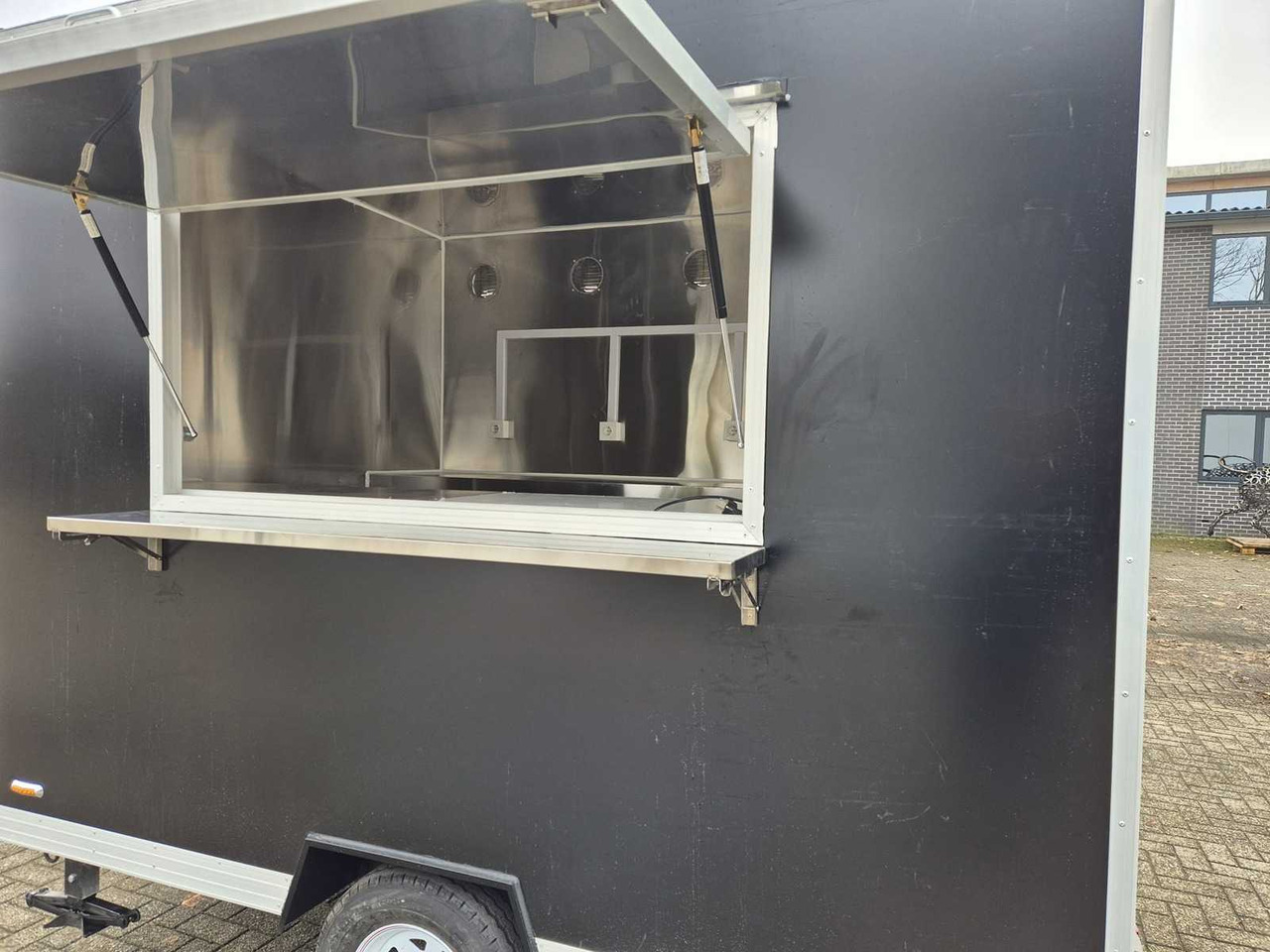 Remorque FOOD TRUCK - 2025: photos 10 Remorque FOOD TRUCK - 2025: photos 10