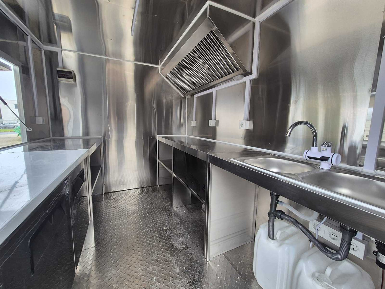 Remorque FOOD TRUCK - 2025: photos 15 Remorque FOOD TRUCK - 2025: photos 15