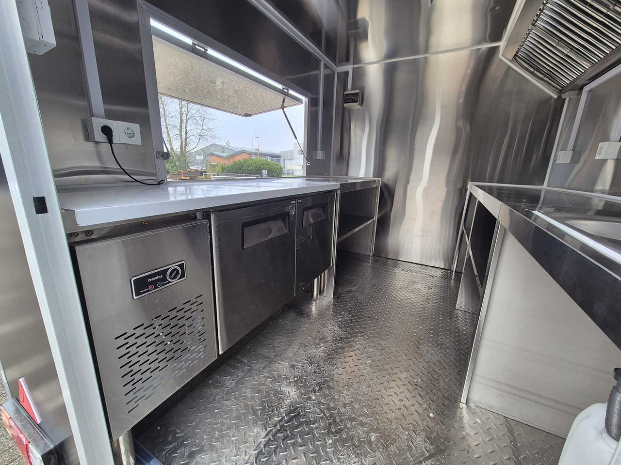 Remorque FOOD TRUCK - 2025: photos 13 Remorque FOOD TRUCK - 2025: photos 13