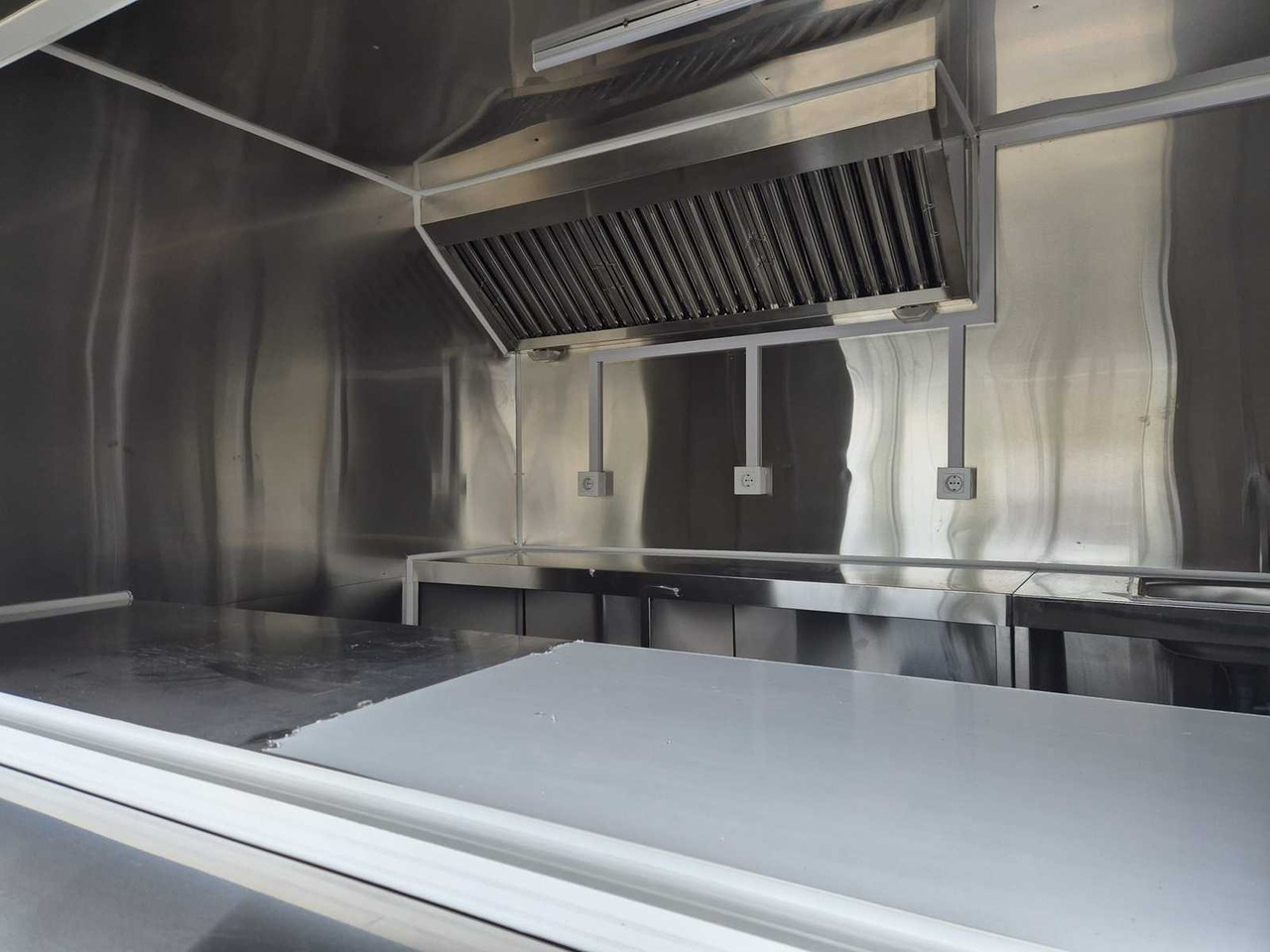 Remorque FOOD TRUCK - 2025: photos 12 Remorque FOOD TRUCK - 2025: photos 12