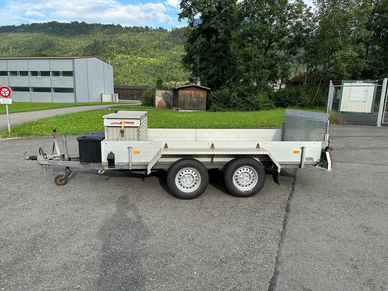 HUMBAUR - HT 3000 - 2008 - SENKOMAT - Remorque: photos 5 HUMBAUR - HT 3000 - 2008 - SENKOMAT - Remorque: photos 5