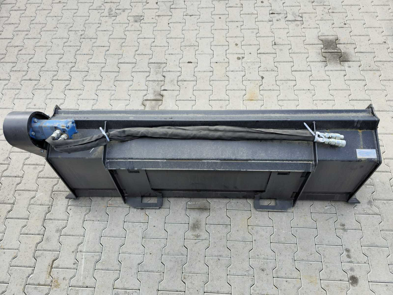 Rhino-Cross 660x2160x750 - Outils du sol: photos 4 Rhino-Cross 660x2160x750 - Outils du sol: photos 4