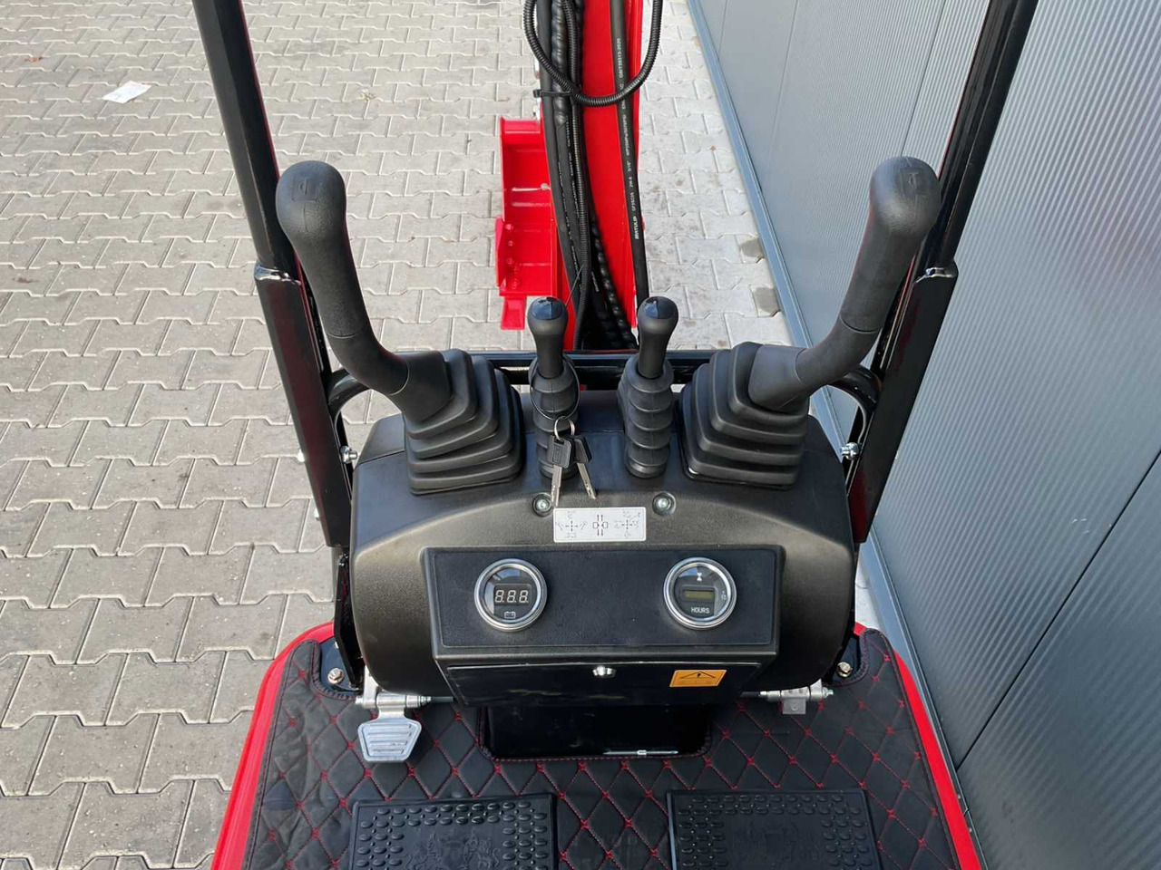 Mini pelle Rhino-Cross R319: photos 12