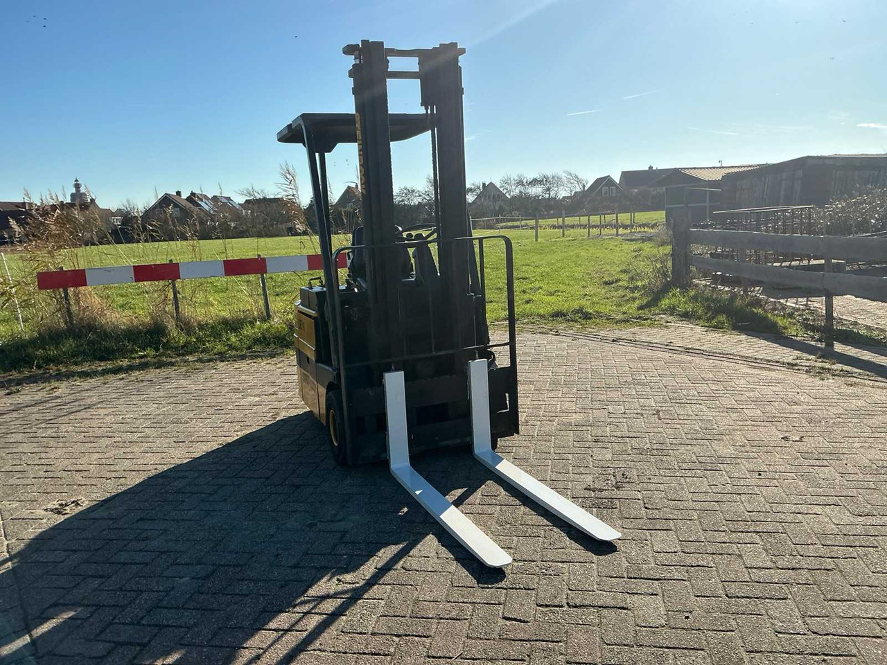 STEINBOCK LE16 FORKLIFT - Chariot élévateur: photos 3 STEINBOCK LE16 FORKLIFT - Chariot élévateur: photos 3