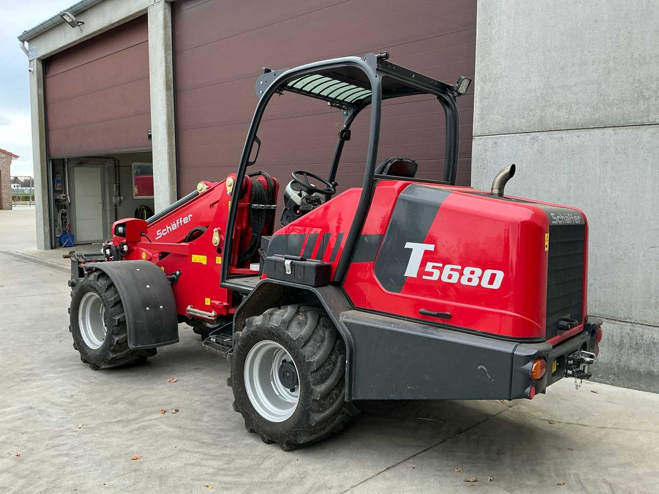 Schäffer 5680T - Chargeuse sur pneus: photos 3 Schäffer 5680T - Chargeuse sur pneus: photos 3