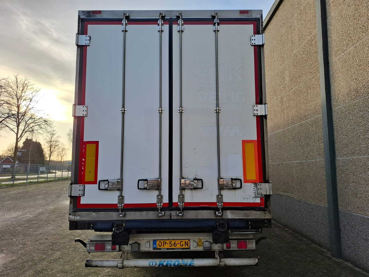 KRONE - 2016 - TKS MEETHANG - SEMI-TRAILER - Semi-remorque: photos 4 KRONE - 2016 - TKS MEETHANG - SEMI-TRAILER - Semi-remorque: photos 4