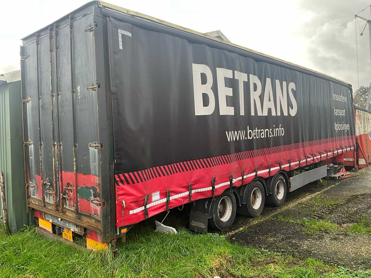 SAMRO - S338 RJ CURTAINSIDER TRAILER - SEMI-TRAILER - Semi-remorque: photos 1 SAMRO - S338 RJ CURTAINSIDER TRAILER - SEMI-TRAILER - Semi-remorque: photos 1