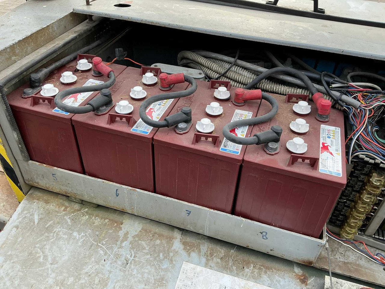 Nacelle Skyjack 2002 SKYJACK SJLB32 ELECTRIC BOOM LIFT: photos 10 Nacelle Skyjack 2002 SKYJACK SJLB32 ELECTRIC BOOM LIFT: photos 10