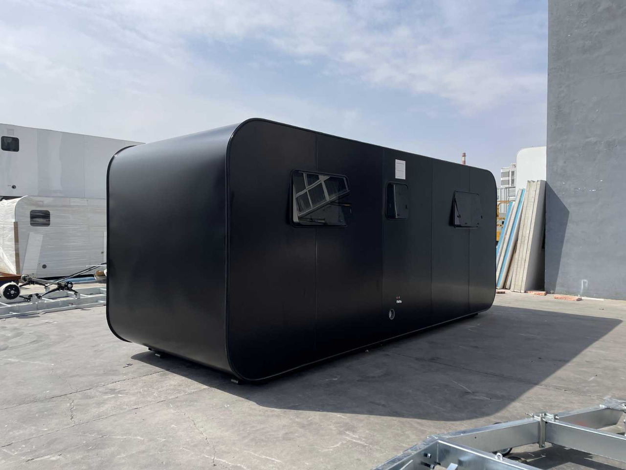 Stahlworks Eco 6000 A Zwart - Conteneur comme habitat: photos 3 Stahlworks Eco 6000 A Zwart - Conteneur comme habitat: photos 3