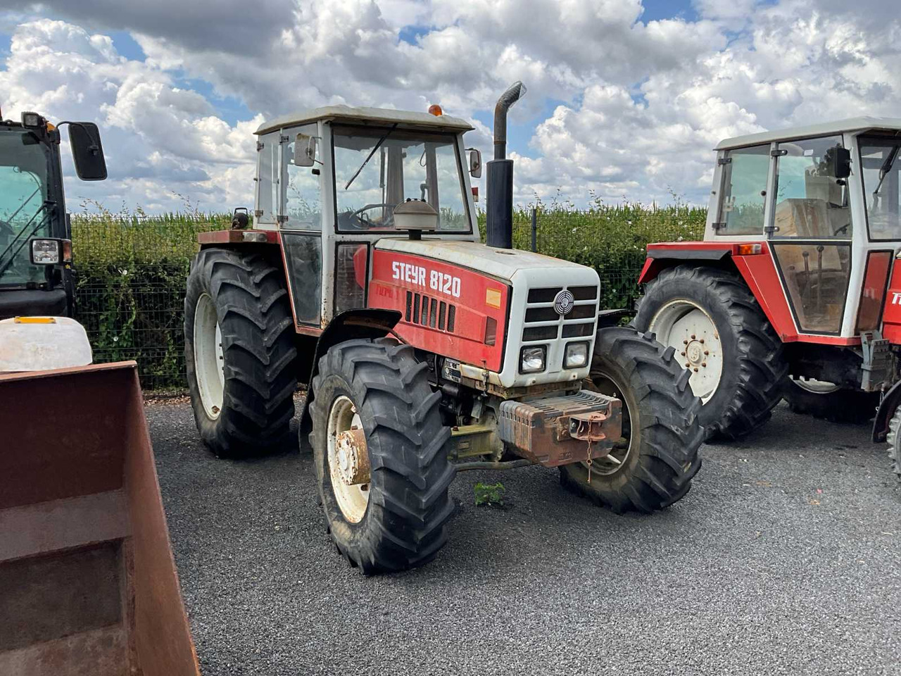 Steyr 8120A - Tracteur agricole: photos 3 Steyr 8120A - Tracteur agricole: photos 3