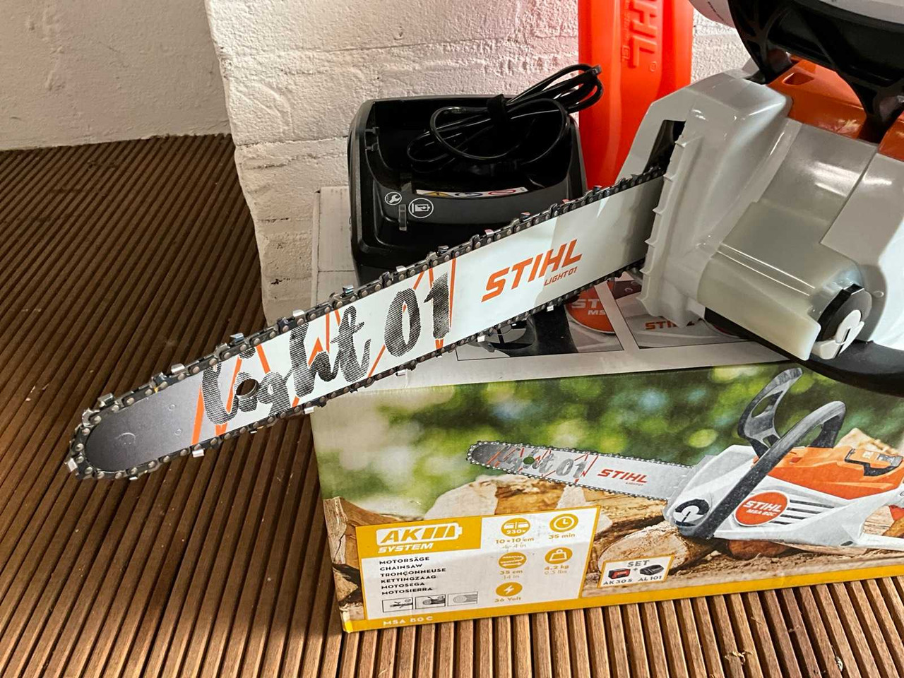 Stihl MSA80C - Matériel de jardinage: photos 3 Stihl MSA80C - Matériel de jardinage: photos 3