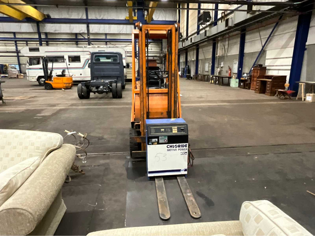 TOYOTA 2FB9 FORKLIFT - Chariot élévateur: photos 3 TOYOTA 2FB9 FORKLIFT - Chariot élévateur: photos 3