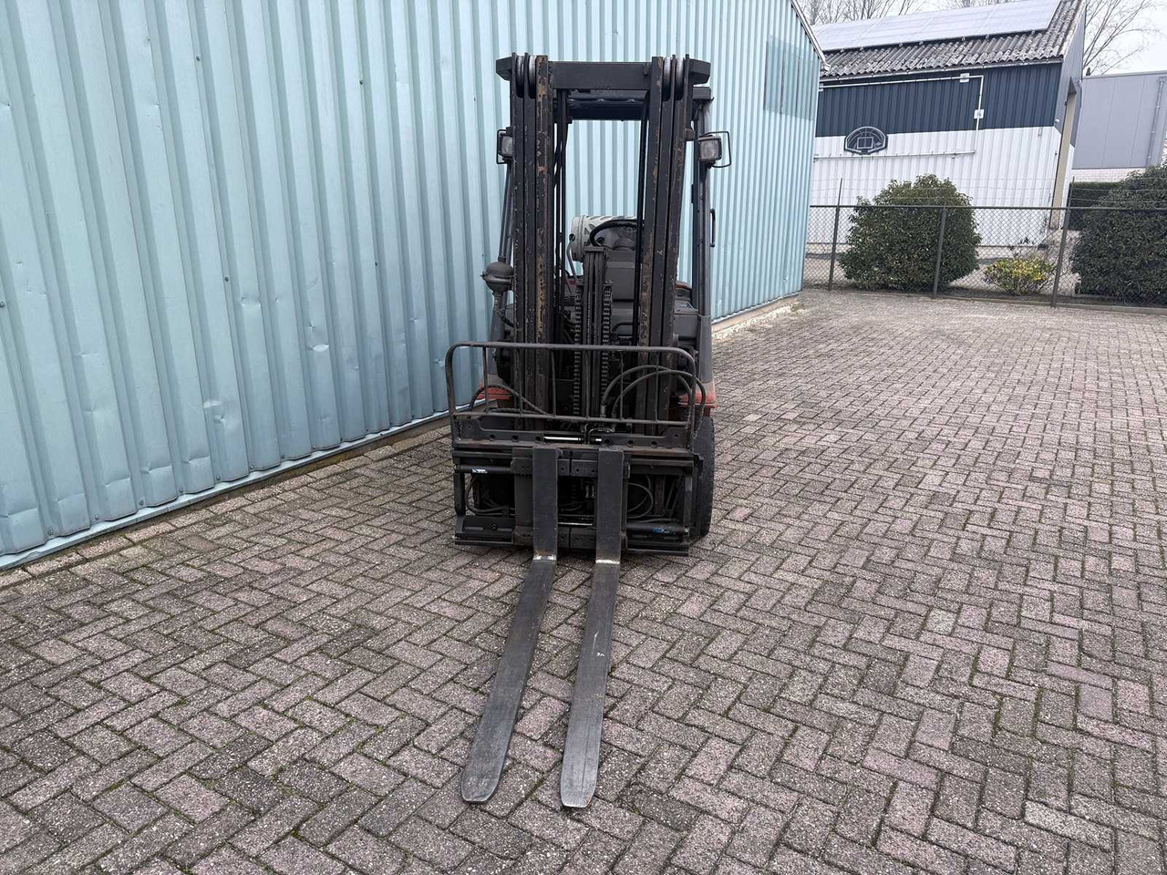 TOYOTA FORKLIFT WITH 4TH VALVE-FORK POSITIONER-SIDESHIFT-470CM HIGH-LOW HOURS 6445 - Chariot élévateur: photos 5 TOYOTA FORKLIFT WITH 4TH VALVE-FORK POSITIONER-SIDESHIFT-470CM HIGH-LOW HOURS 6445 - Chariot élévateur: photos 5