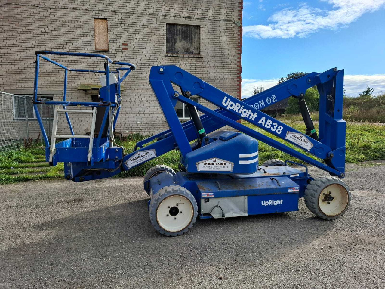 UpRight AB38N - Nacelle: photos 4 UpRight AB38N - Nacelle: photos 4