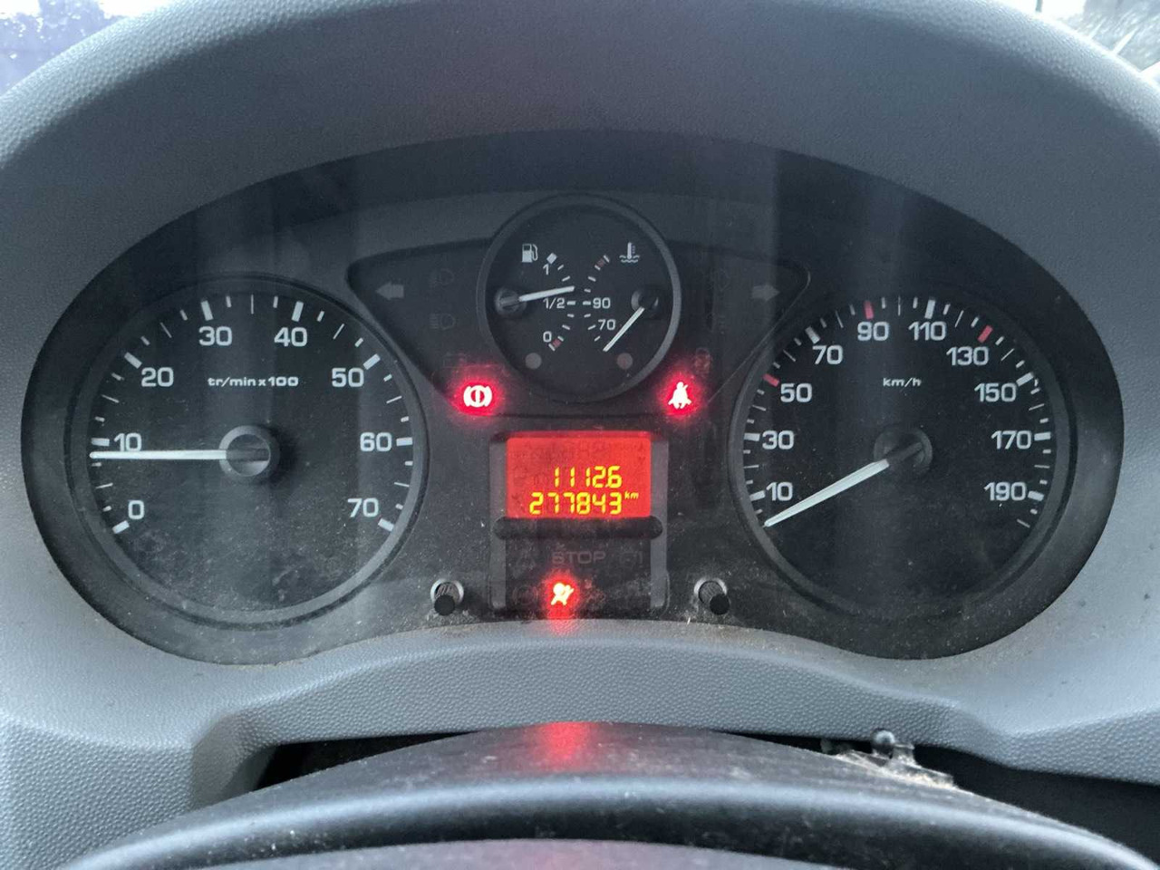 Véhicule utilitaire 2007 - CITROEN - JUMPY - 12 1.6 HDI L1 H1 - COMMERCIAL VEHICLE: photos 12 Véhicule utilitaire 2007 - CITROEN - JUMPY - 12 1.6 HDI L1 H1 - COMMERCIAL VEHICLE: photos 12