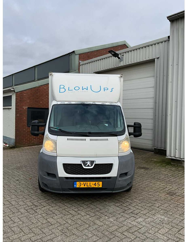 2011 PEUGEOT BOXER COMMERCIAL VEHICLE - Véhicule utilitaire: photos 3 2011 PEUGEOT BOXER COMMERCIAL VEHICLE - Véhicule utilitaire: photos 3