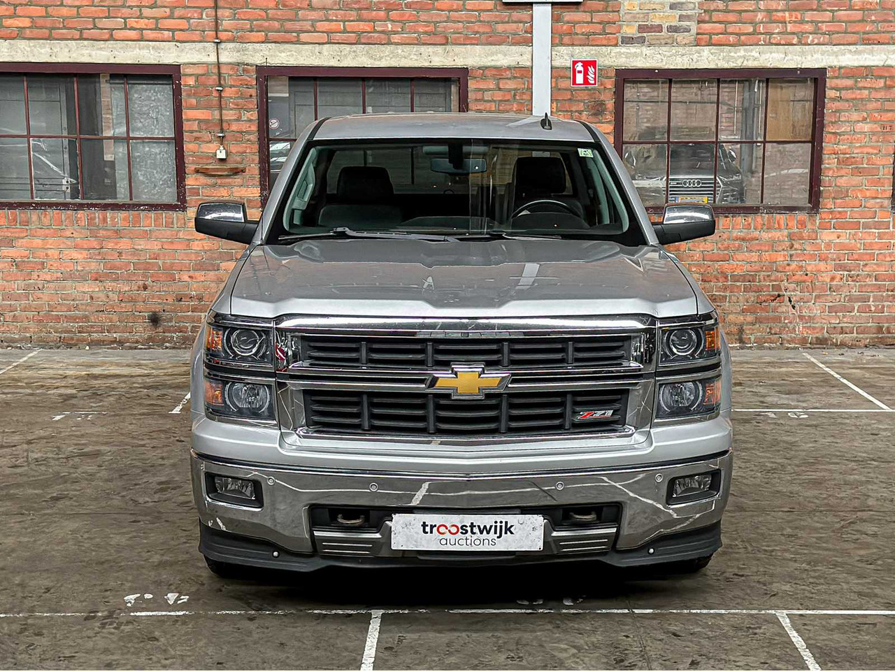 CHEVROLET SILVERADO 5.3L V8 Z71 PICK-UP TRUCK 390HP 2014, VK-821-F - Véhicule utilitaire: photos 5 CHEVROLET SILVERADO 5.3L V8 Z71 PICK-UP TRUCK 390HP 2014, VK-821-F - Véhicule utilitaire: photos 5
