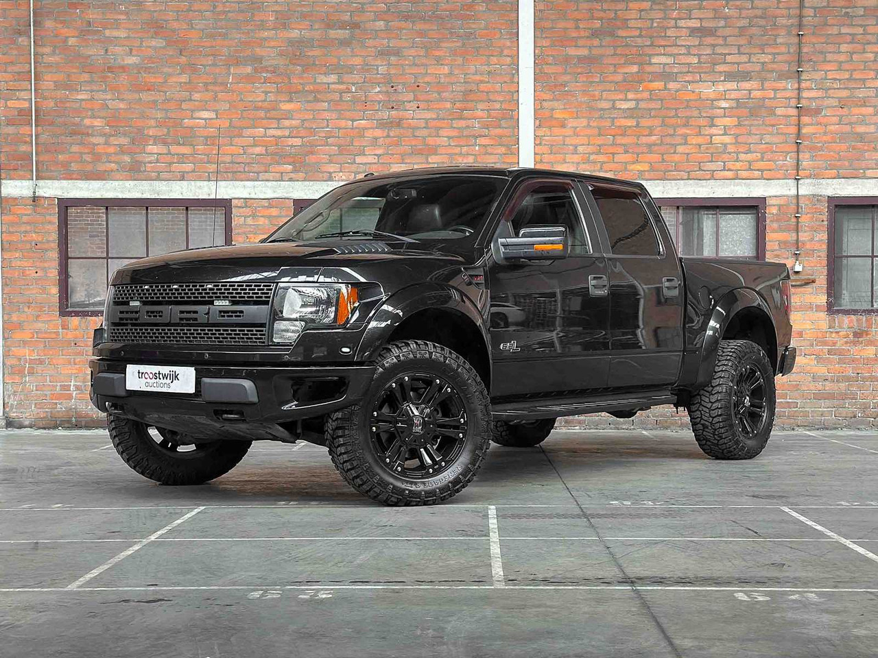 FORD RAPTOR F150 6.2 V8 416HP 2011, 2-VNH-93 - Véhicule utilitaire: photos 1 FORD RAPTOR F150 6.2 V8 416HP 2011, 2-VNH-93 - Véhicule utilitaire: photos 1